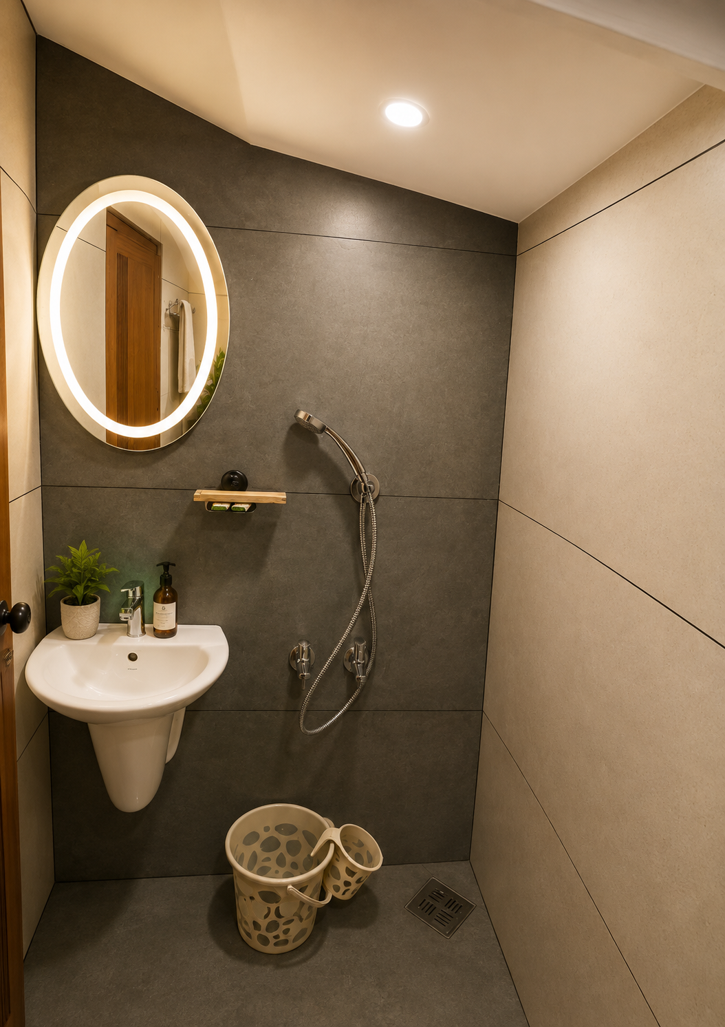 River Hut interior details — Maleyam Homestay